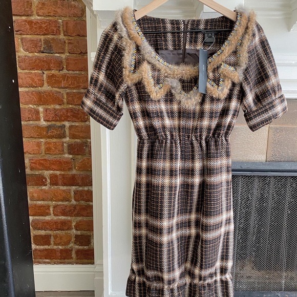 Marc Jacobs Dresses & Skirts - Marc Jacobs Plaid Dress with Fur and Embroidery